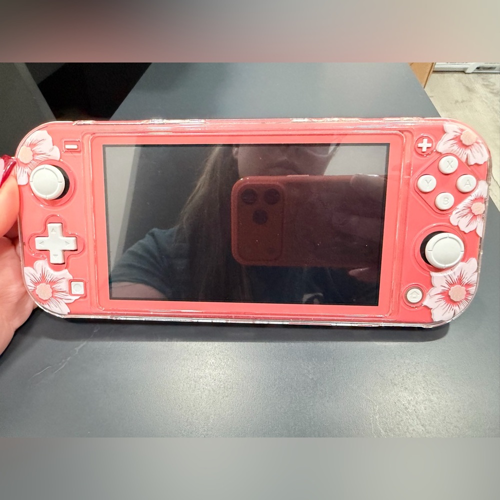 Coral Nintendo Switch Lite
